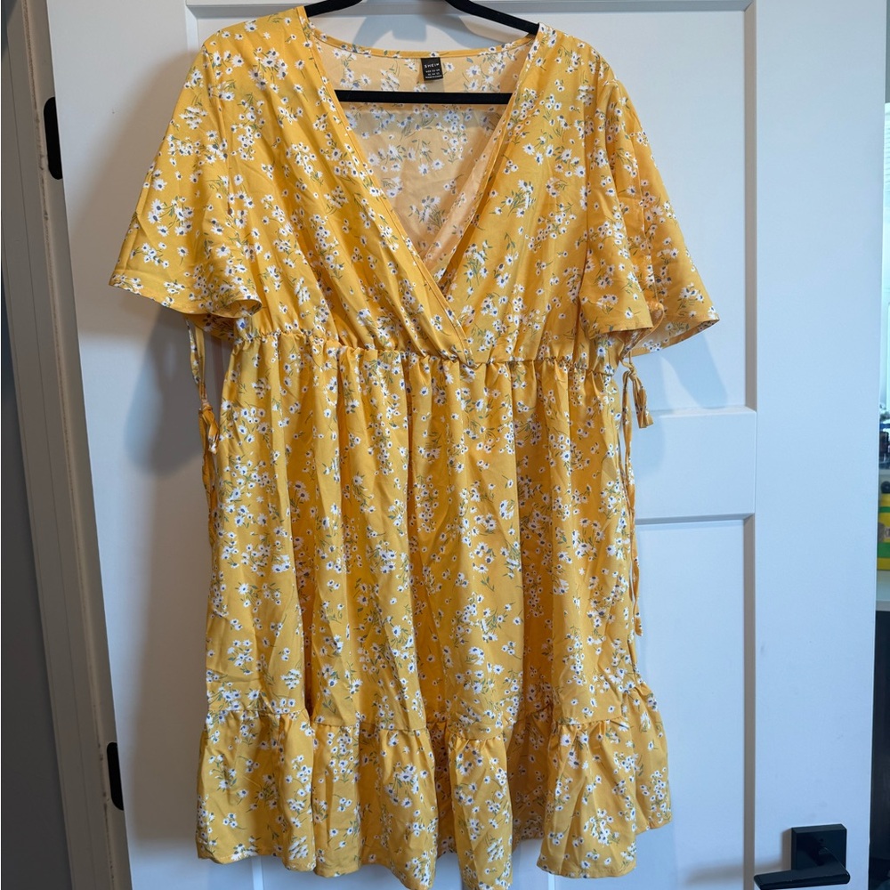 NWOT SHEIN Yellow Floral Flutter Maternity Mini Dress